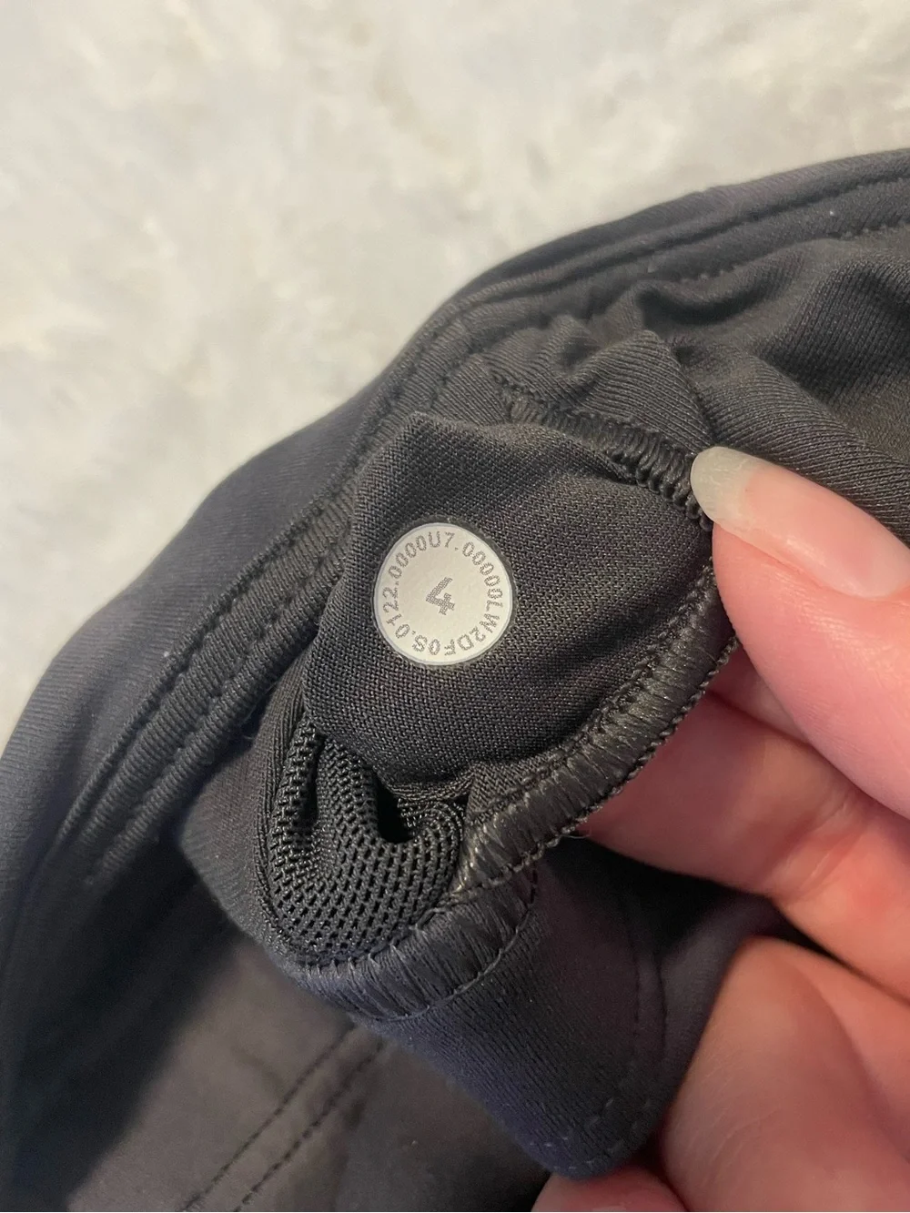 Lululemon Wunder Under Longline Bra (size 4)- excellent condition